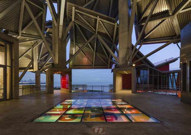 Biomuseo � ����� ���������������. ���� � Fernando Alda / Fundación Amador. ������������� Biomuseo