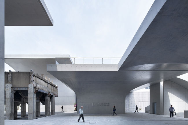 ����� ��� � ������ ����-����