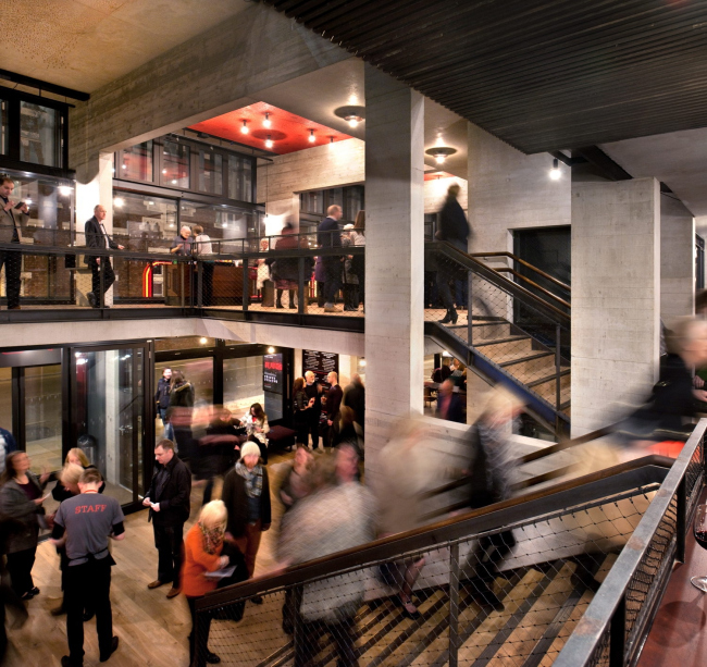 Haworth Tompkins. ����� ��������� � ��������� � Philip Vile. ������������� RIBA