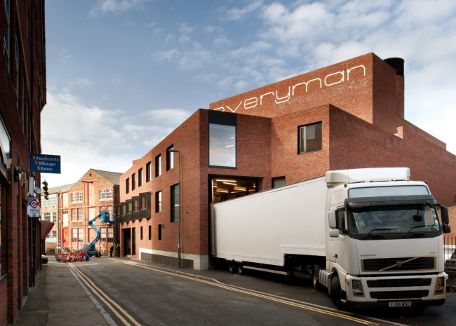 Haworth Tompkins. ����� ��������� � ��������� � Philip Vile. ������������� RIBA