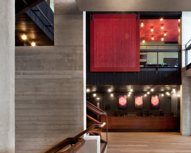 Haworth Tompkins. ����� ��������� � ��������� � Philip Vile. ������������� RIBA