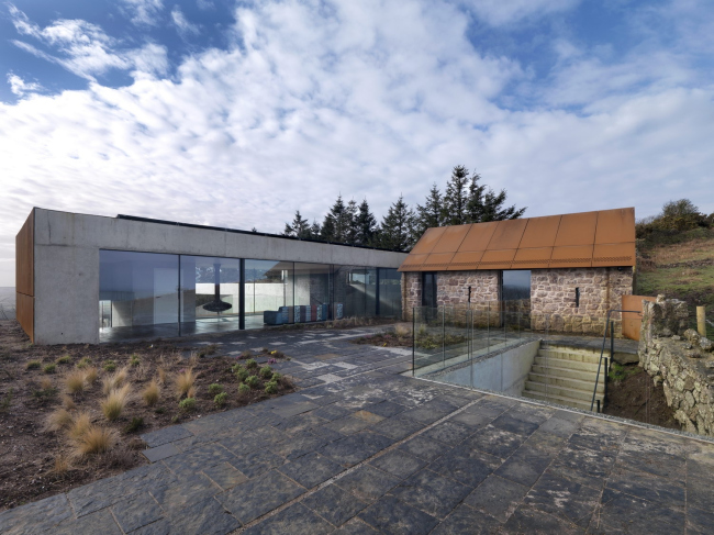 Loyn & Co. Architects.  Stormy Castle    Charles Hosea.  RIBA