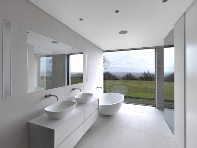 Loyn & Co. Architects. ����� Stormy Castle � ������ � Charles Hosea. ������������� RIBA
