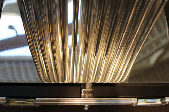 ����� ���������. ����-�������� (Anti-briccole; briccole����������� ��� ������� � �������). Antarctopia, �������, �������� �����������, 2014. ���������� � ���� �����������