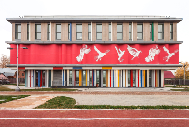 Школа в Мамонтовке. Реализация, 2013. Фотография © ADM