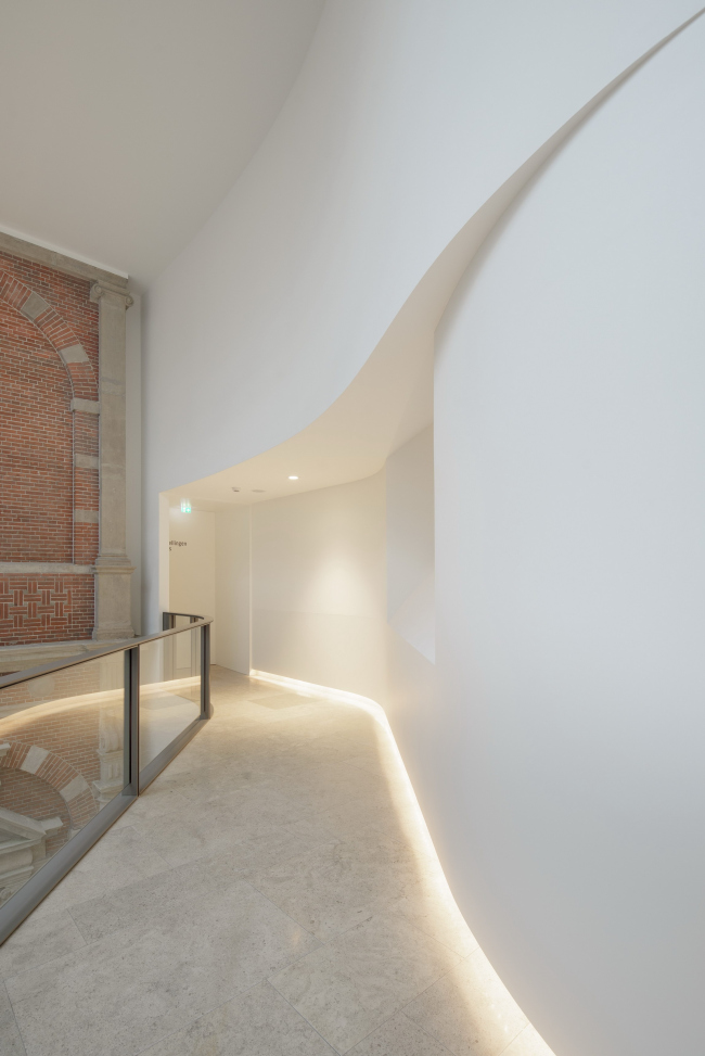 ����������� � ����� Philips � Rijksmuseum / Ronald Tilleman