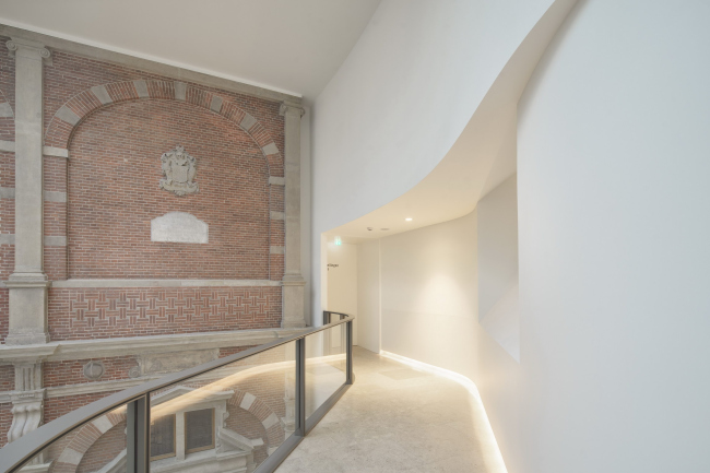 ����������� � ����� Philips � Rijksmuseum / Ronald Tilleman