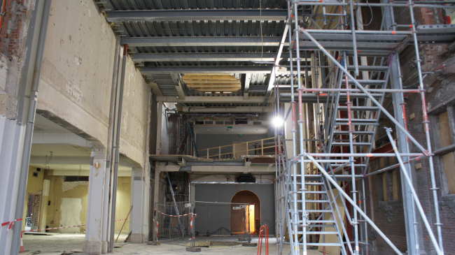 ����������� � ����� Philips � Cruz y Ortis