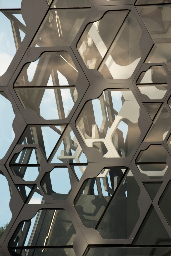 ��������� Liverpool Insurgentes � ������������� � Jaime Navarro. Courtesy of Rojkind Arquitectos