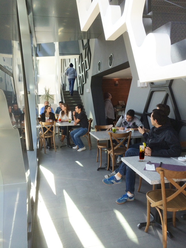 ��������� Liverpool Insurgentes���������������� � Rojkind Arquitectos