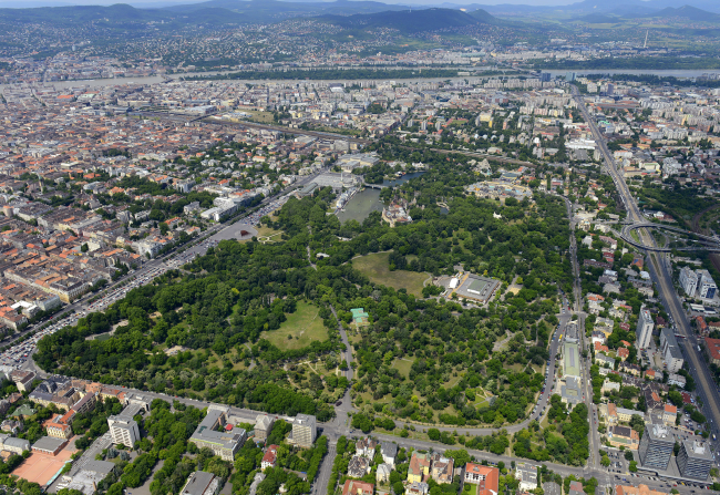 ��������� ���� � ���������. ����: www.ligetbudapest.org