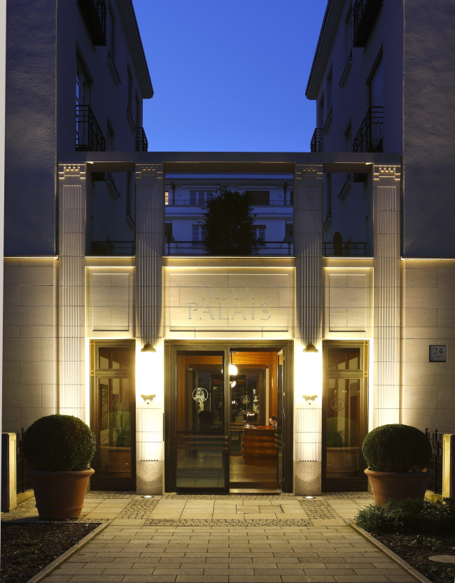 ������ Max Palais ������ ������� �������. ���� ������������� Frankonia Eurobau