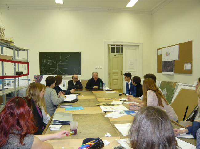 ������� � �������� ������������ � ��������� �������� �������. ���������� ������������� ������� ���������