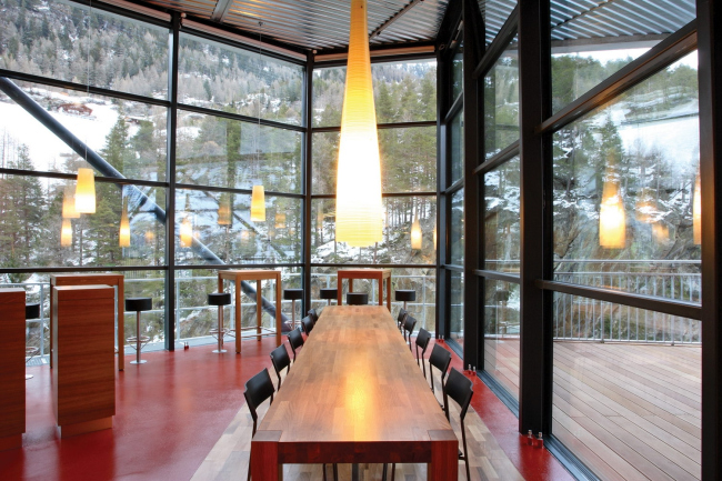 ����������� MPREIS � Ǹ������. ���������� ������� ������ � Simon Rainer