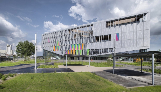 ������ ������������ ����� ����� � ��������� � Jens Lindhe