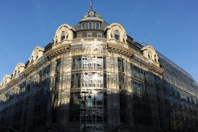 ������������ �������� � ������������ � ������ � Georges Fessy, Nicolas Borel