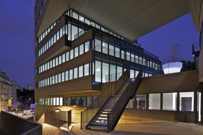 ������� ������ Pushed Slab � Philippe Ruault