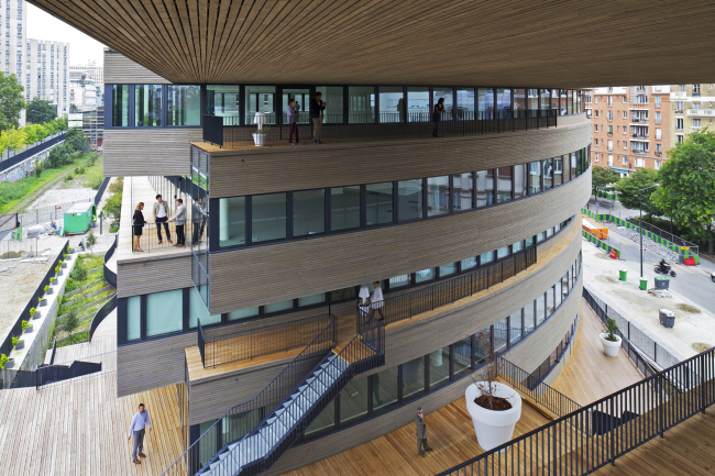 ������� ������ Pushed Slab � Philippe Ruault