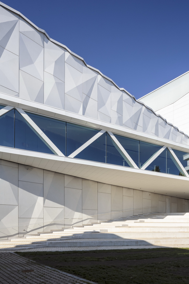 ��������� ����� ������ � ������������� � Tuomas Uusheimo