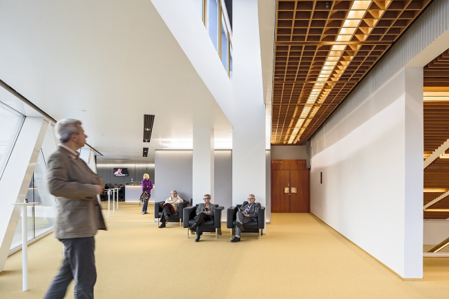 ��������� ����� ������ � ������������� � Tuomas Uusheimo