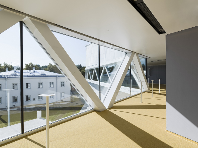 ��������� ����� ������ � ������������� � Tuomas Uusheimo