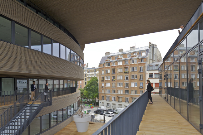 ������� ������ Pushed Slab � Philippe Ruault
