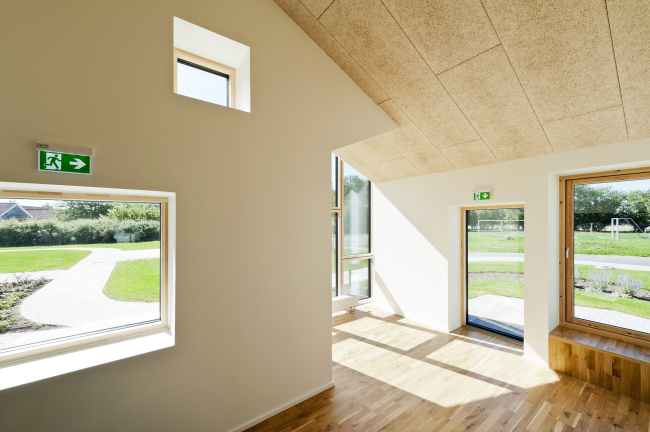 ������� ��� ��������. ���� � Mikkel Frost / CEBRA