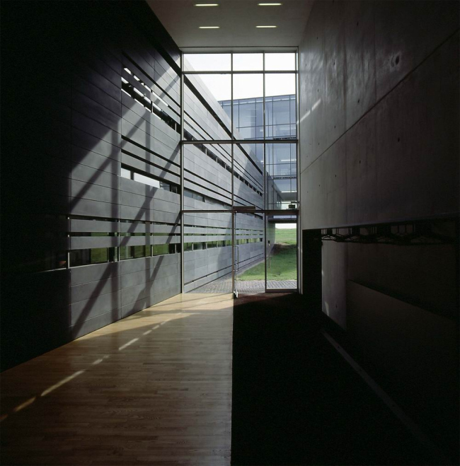 ����-�������� Bang & Olufsen � �������. ����������� ���� ������������ �� ������� ���,  ����  ��������� ���� � ����, ��������� ��������. ������������� Velux