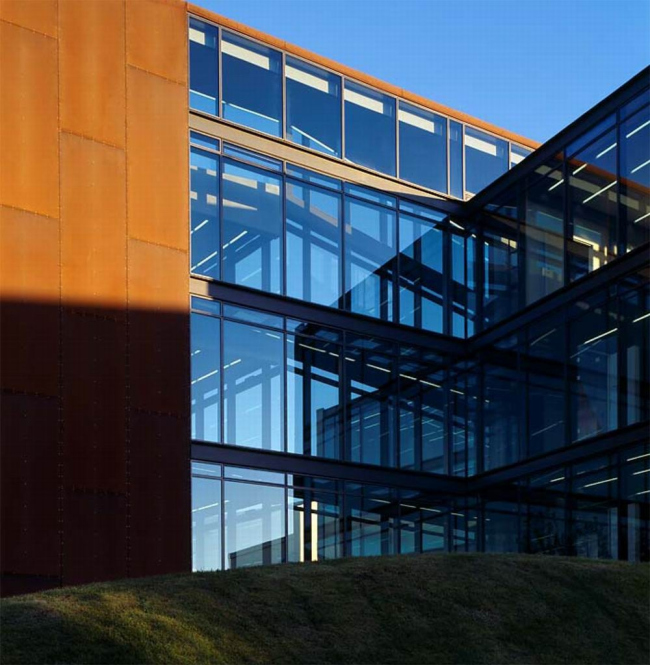 ������� ������ � ������� � ����������. ������������� Velux