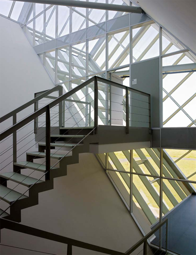 ����� Fiberline Middelfart. �������� ���������������� ���������. ������������� Velux