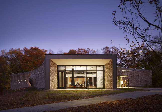 ����� ���������� �������������� Arcus. ����: Steve Hall � Hedrich Blessing