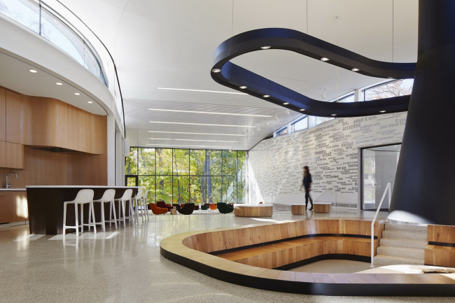 ����� ���������� �������������� Arcus. ����: Steve Hall � Hedrich Blessing