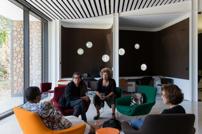 ����� ���������� �������������� Arcus � Iwan Baan