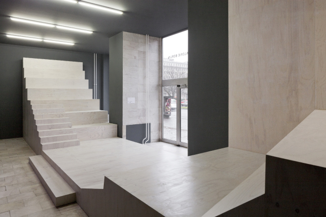 ����������� ������������. �������� Wowhaus � ���������� ������������� �������. � Architektur Galerie Berlin, Foto: Jan Bitter