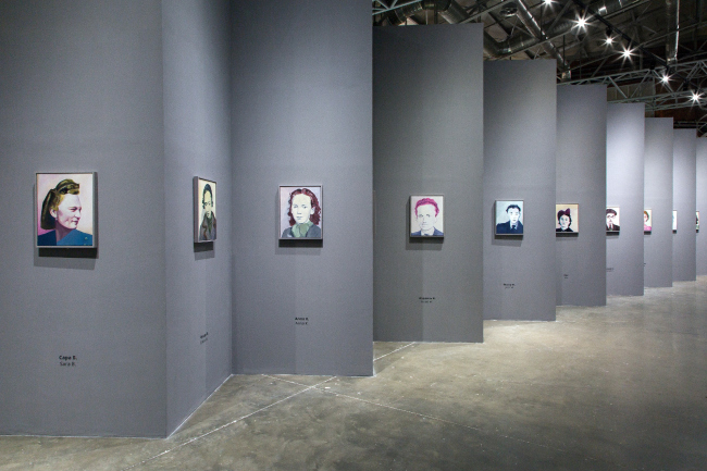 The exhibition "Losing Face" by Jan Vanriet. Photo: Danila Remizov