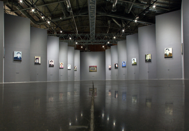 The exhibition "Losing Face" by Jan Vanriet. Photo: Danila Remizov