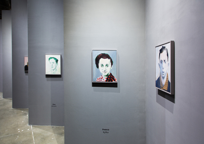 The exhibition "Losing Face" by Jan Vanriet. Photo: Danila Remizov