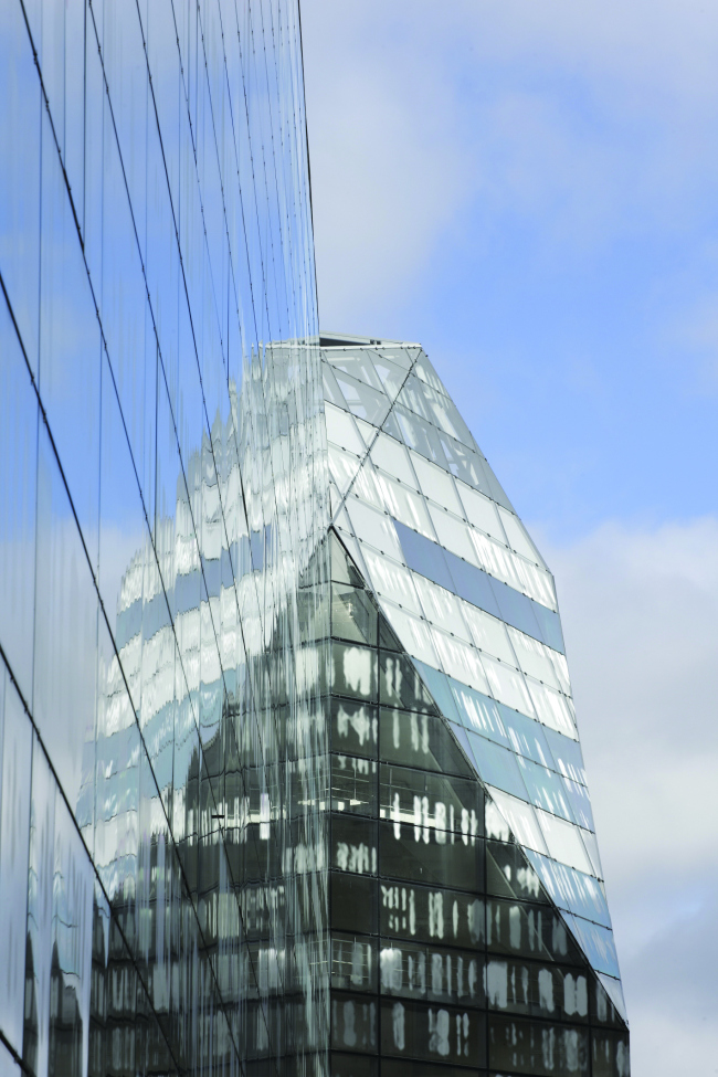 �������� ������������ �������� Imagine �������� ������. Ateliers Jean Nouvel & Valero Gadan Architectes. ����������� ������ ������ - Atelier Hiroshi Maeda. ����: Patrick H. Müller