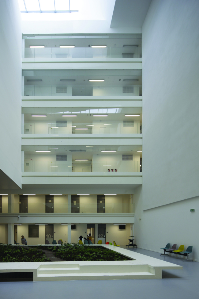 �������� ������������ �������� Imagine �������� ������. Ateliers Jean Nouvel & Valero Gadan Architectes. ����: Patrick H. Müller