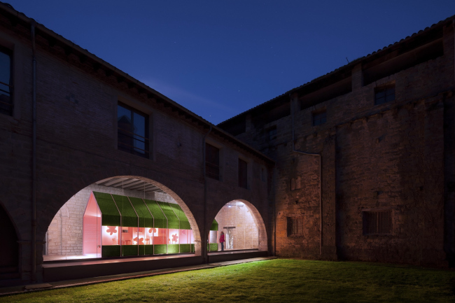  Occidens  Rubén P. Bescós
 www.rubenpb.com 