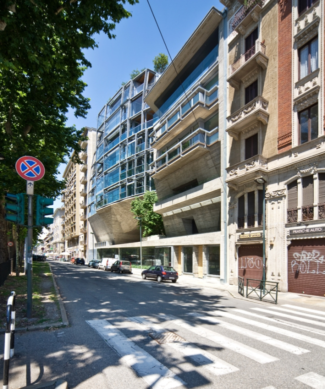 ����� �������� Casa Hollywood � Beppe Giardino