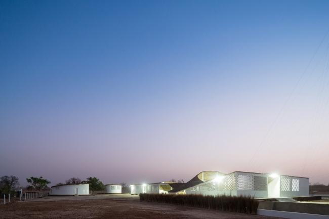 ���������� ����� Thread. ���� � Iwan Baan