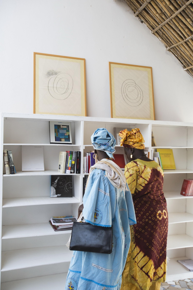 ���������� ����� Thread. 2015. Courtesy AFLK and Thatcher Cook