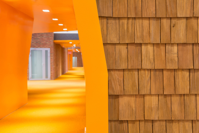 Yandex HQ on Leo Tolstoy Street (second stage)  "Atrium" Architectural Bureau