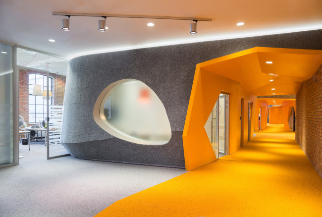 Yandex HQ on Leo Tolstoy Street (second stage)  "Atrium" Architectural Bureau