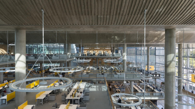 ������ ������-������ � Foster + Partners