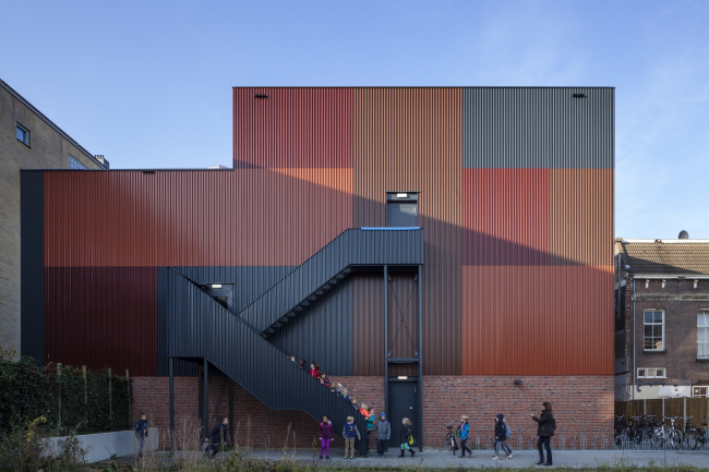 ������������� Sports Block � Daria Scagliola