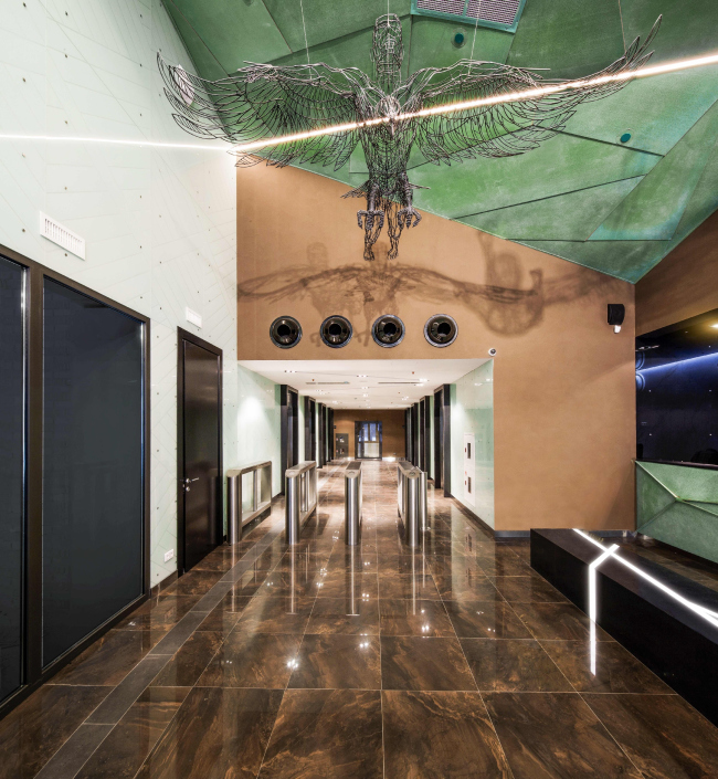 The entrance group of the multifunctional complex "Savelovsky City" � T+T Architects