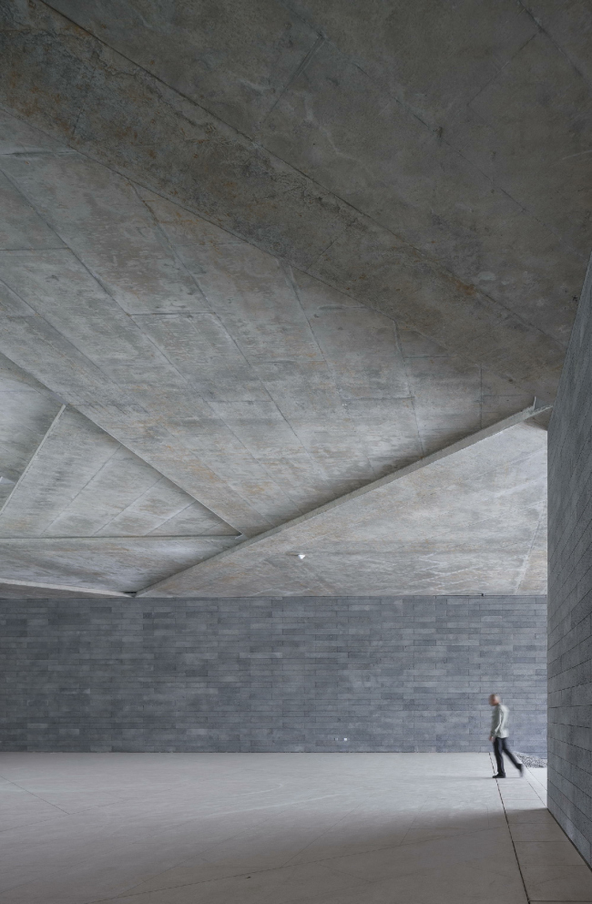 �������������� ������� ���� �����. ����: Yao li, Su Shengliang