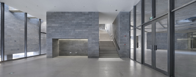 �������������� ������� ���� �����. ����: Yao li, Su Shengliang